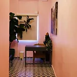 Room 9 Sleek & Serene Stay In San Juan