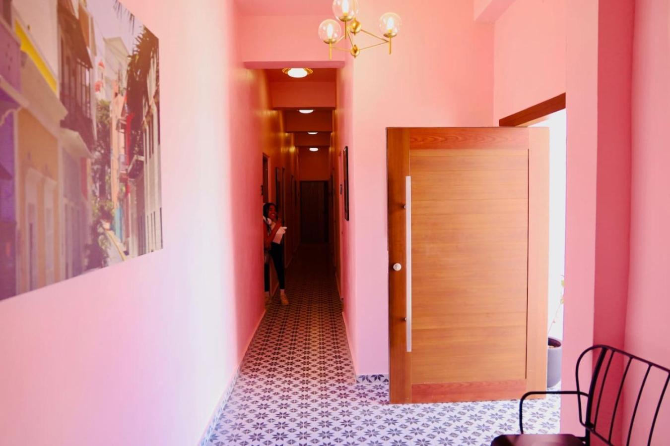 9 Sleek & Serene In * San Juan