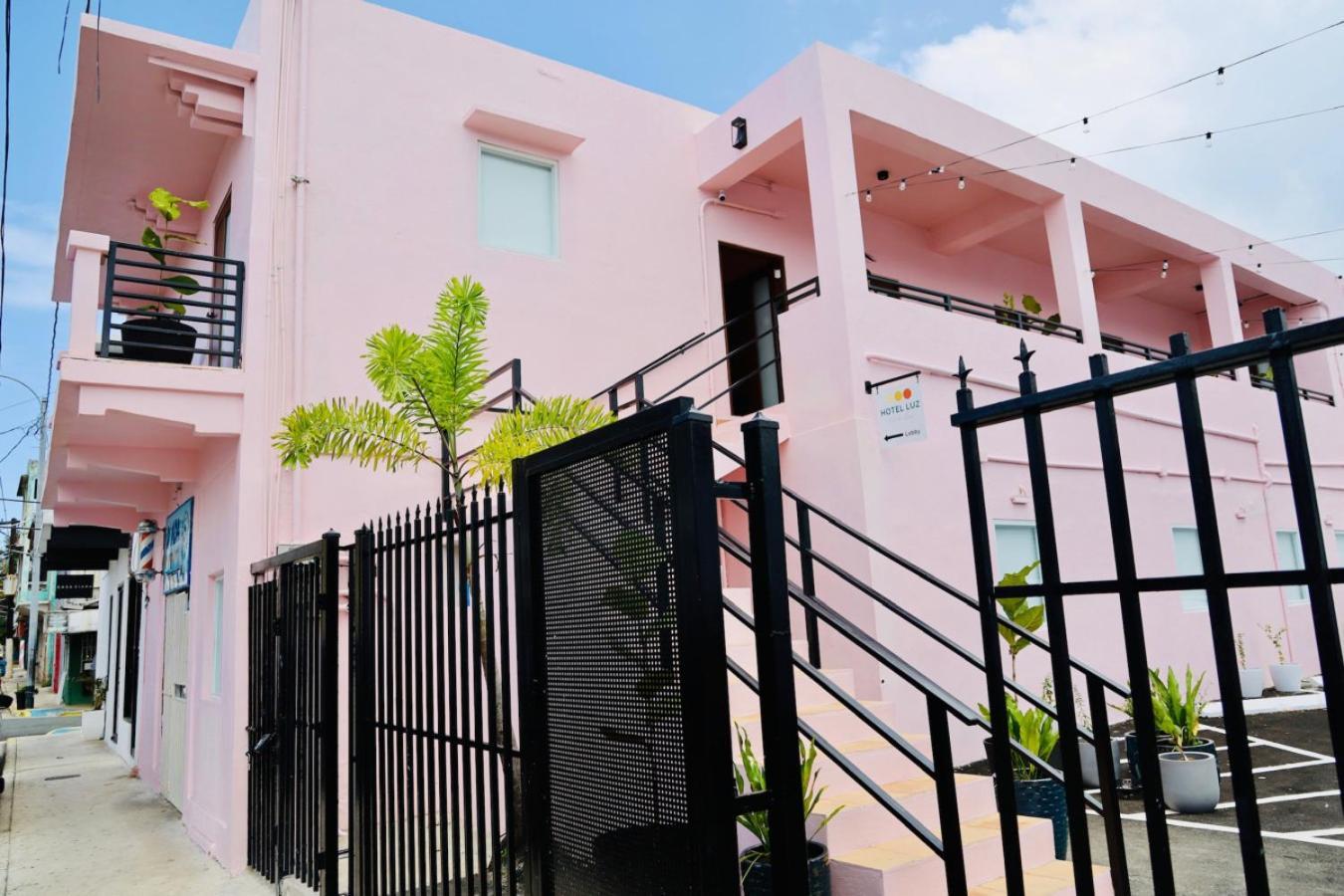 9 Sleek & Serene In * San Juan